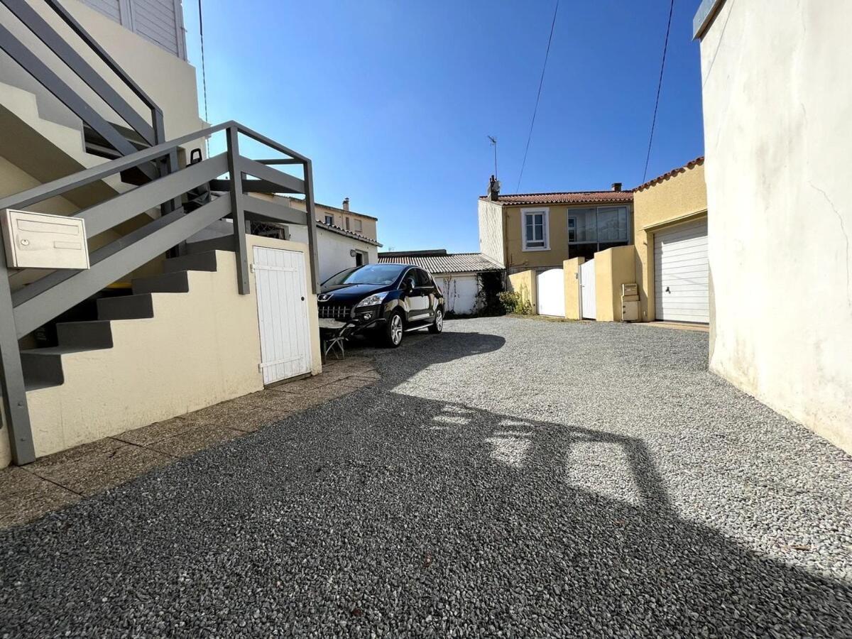 Chaleureux Logement-Centre Ville-Proche Gare-Plage Les Sables-dʼOlonne Exteriör bild